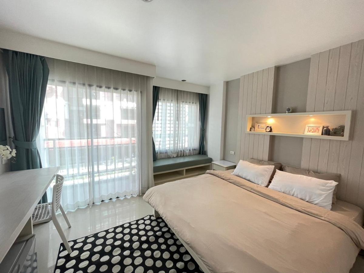 The Room Sansabai Patong Exteriér fotografie