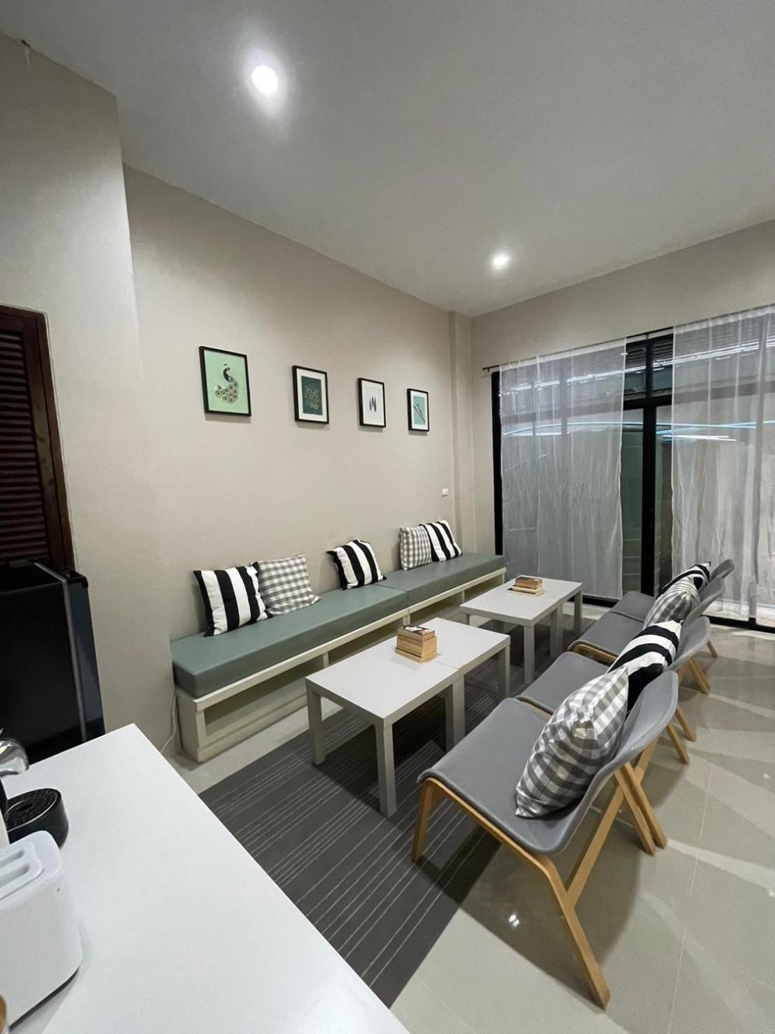 The Room Sansabai Patong Exteriér fotografie